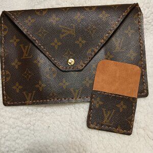 Envelope Style Clutch with Cardholder